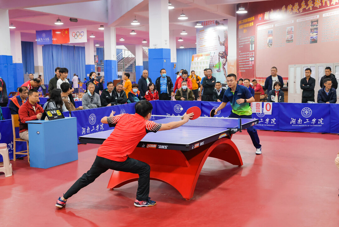 使得湖人在 使得湖人在